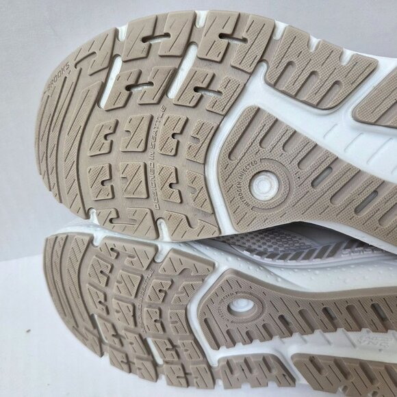 Brooks Ariel GTS 23 Shoes Womens 7 Wide Grey White Sand Running Sneakers - Picture 11 of 12